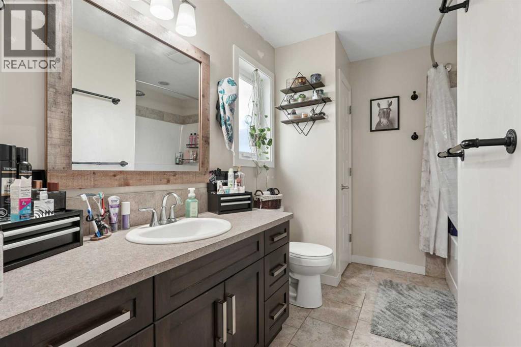 648 Parkside Green - 30