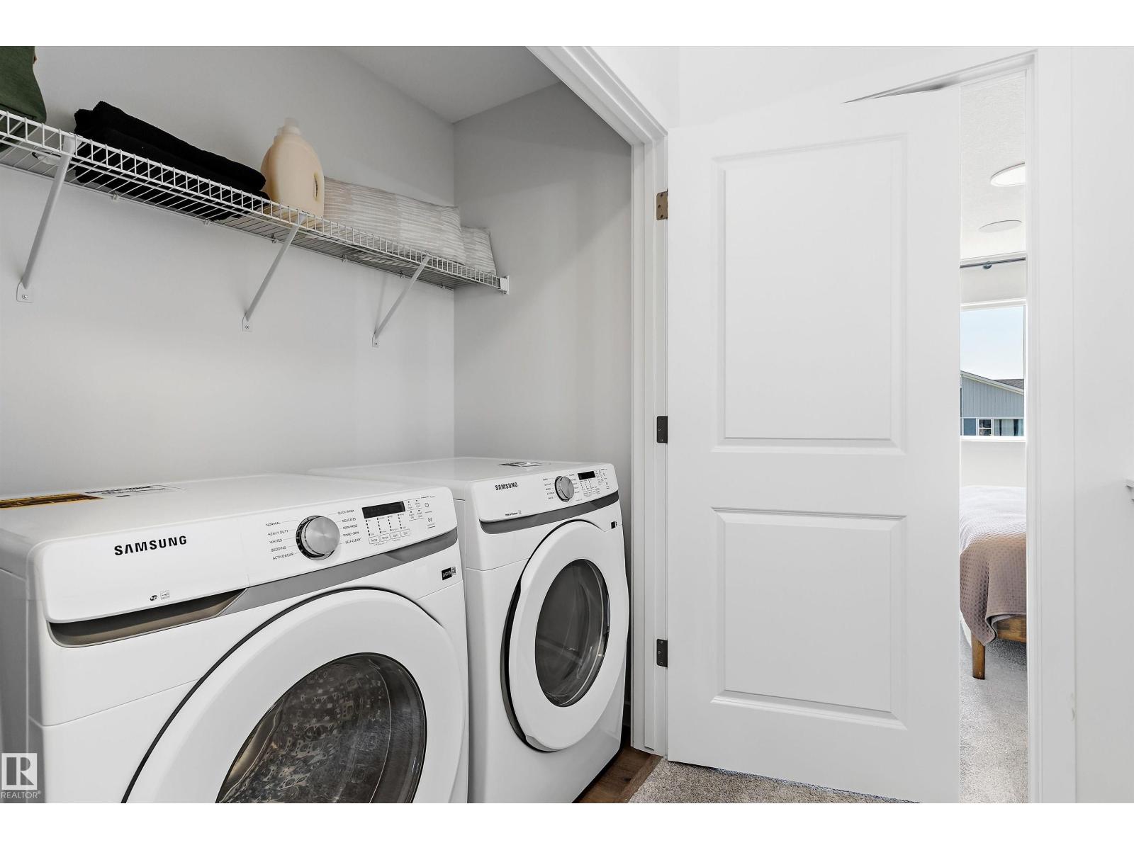 8907 ELVES LO NW - 30