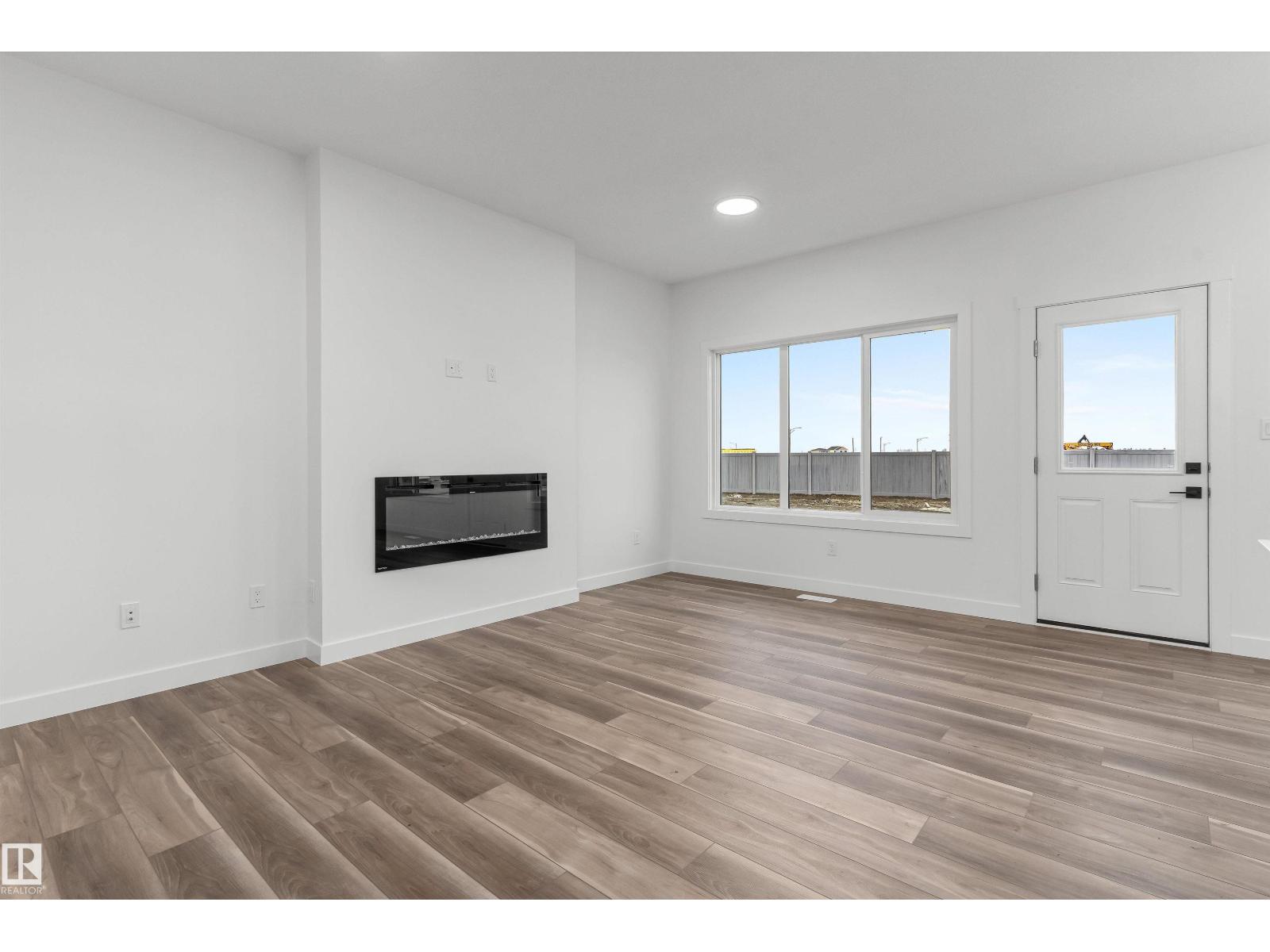 19131 20 AV NW - 15