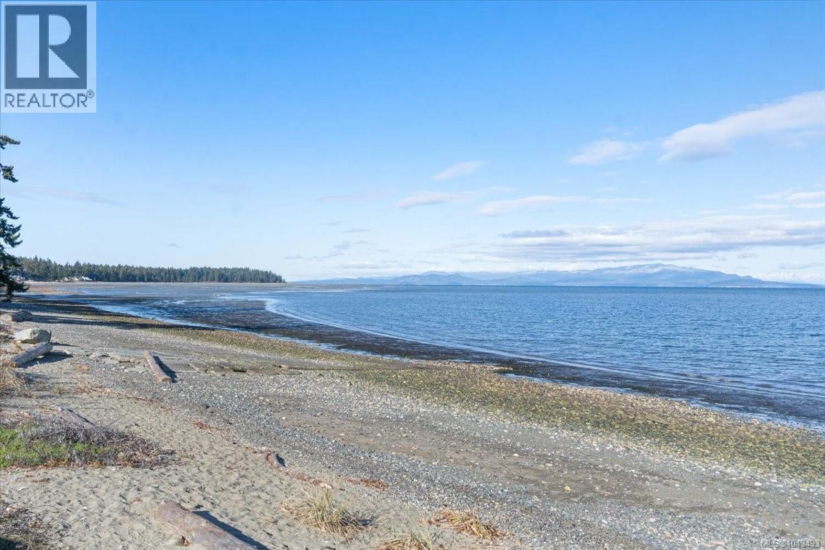 1266 Saturna Dr - 11