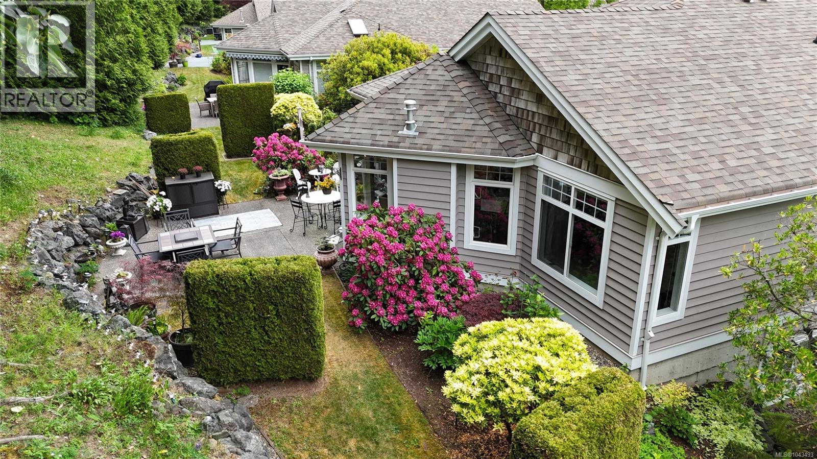 1266 Saturna Dr - 34