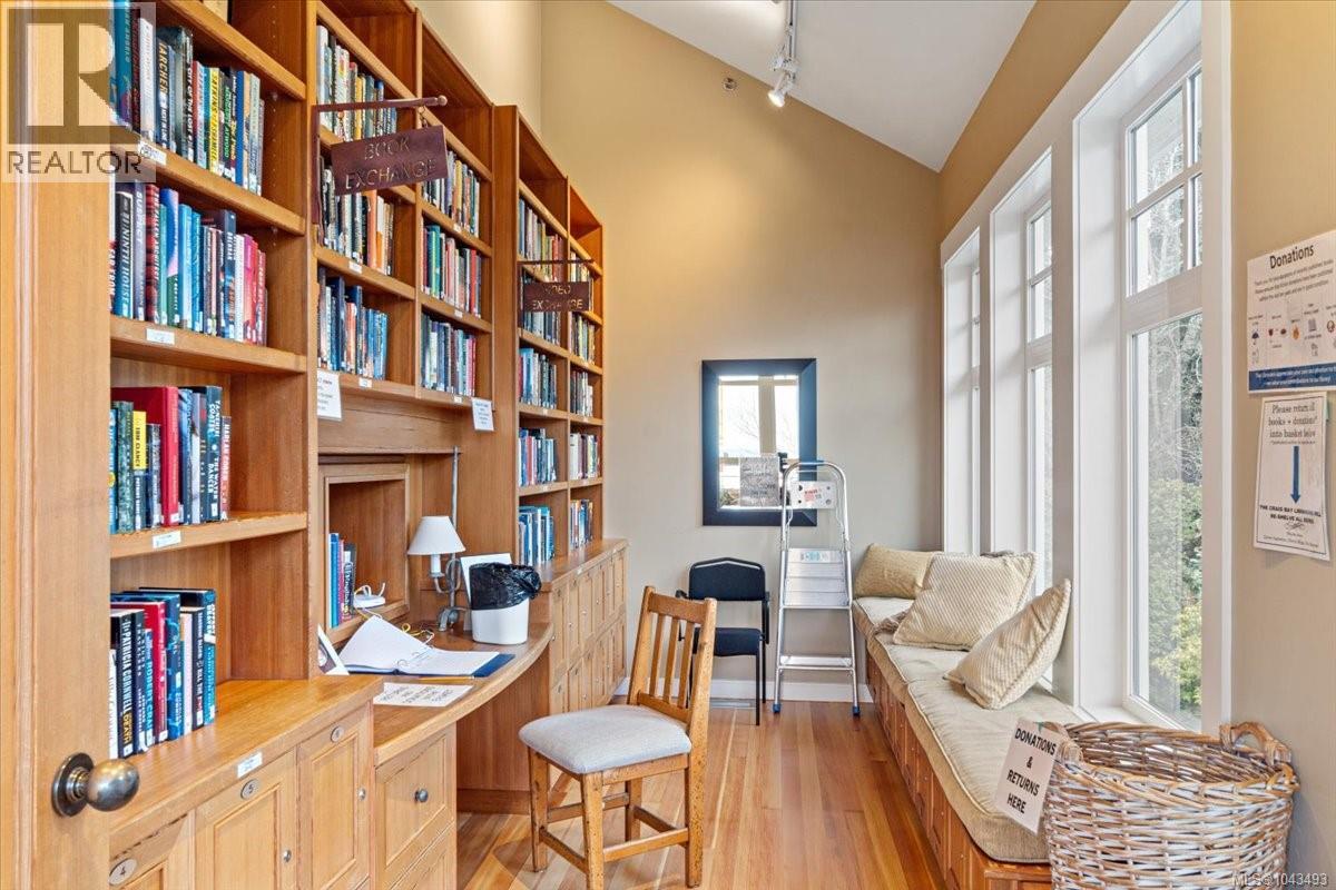 1266 Saturna Dr - 44