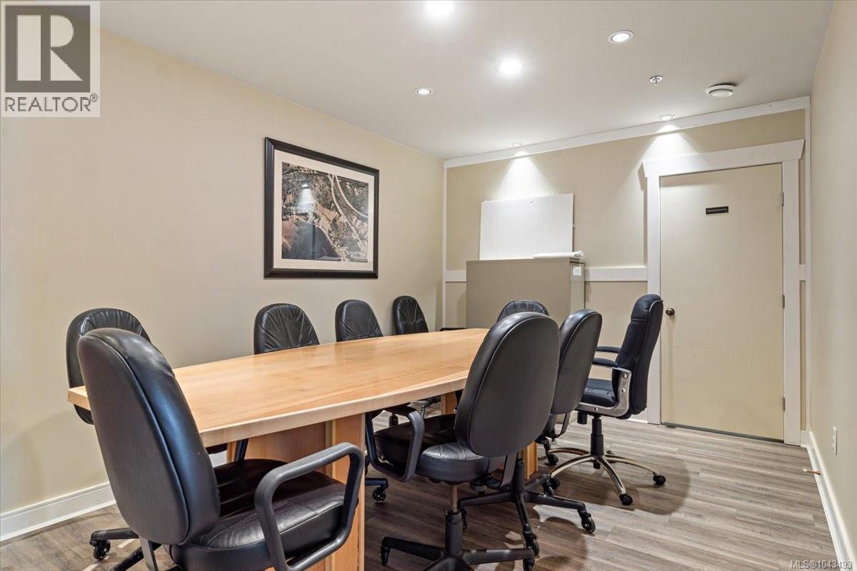 1266 Saturna Dr - 61