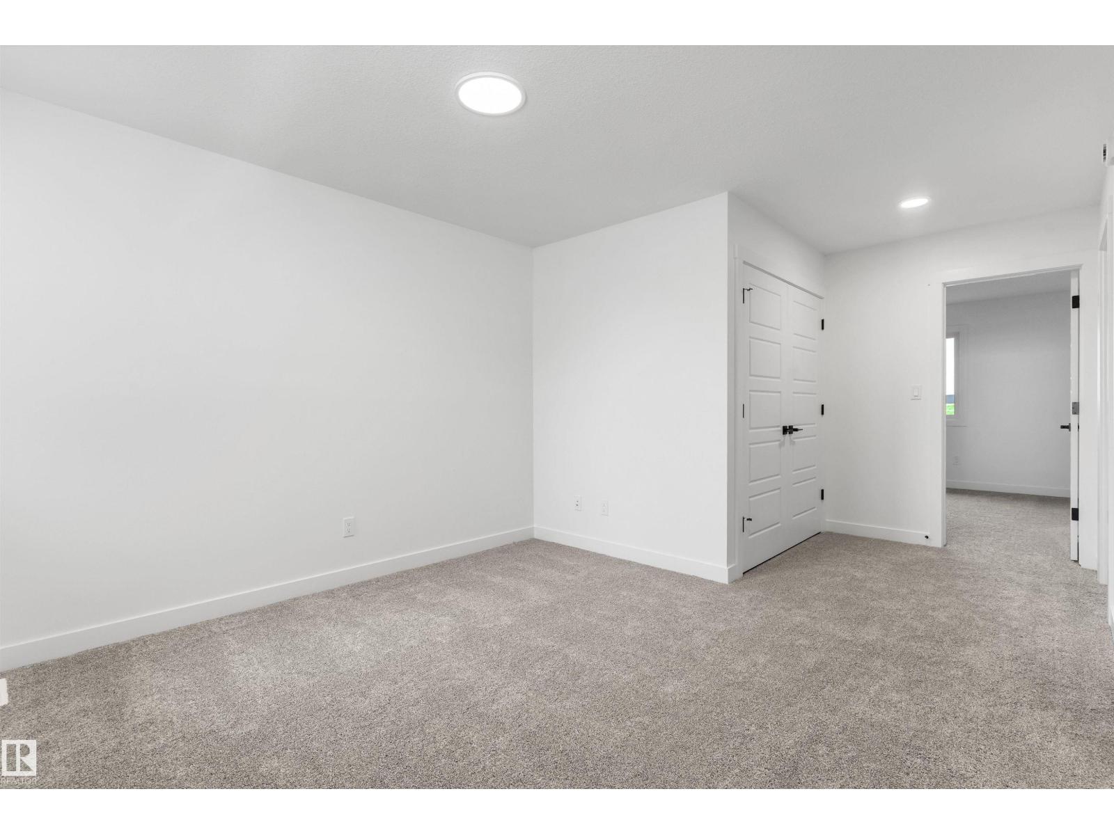 19131 20 AV NW - 29