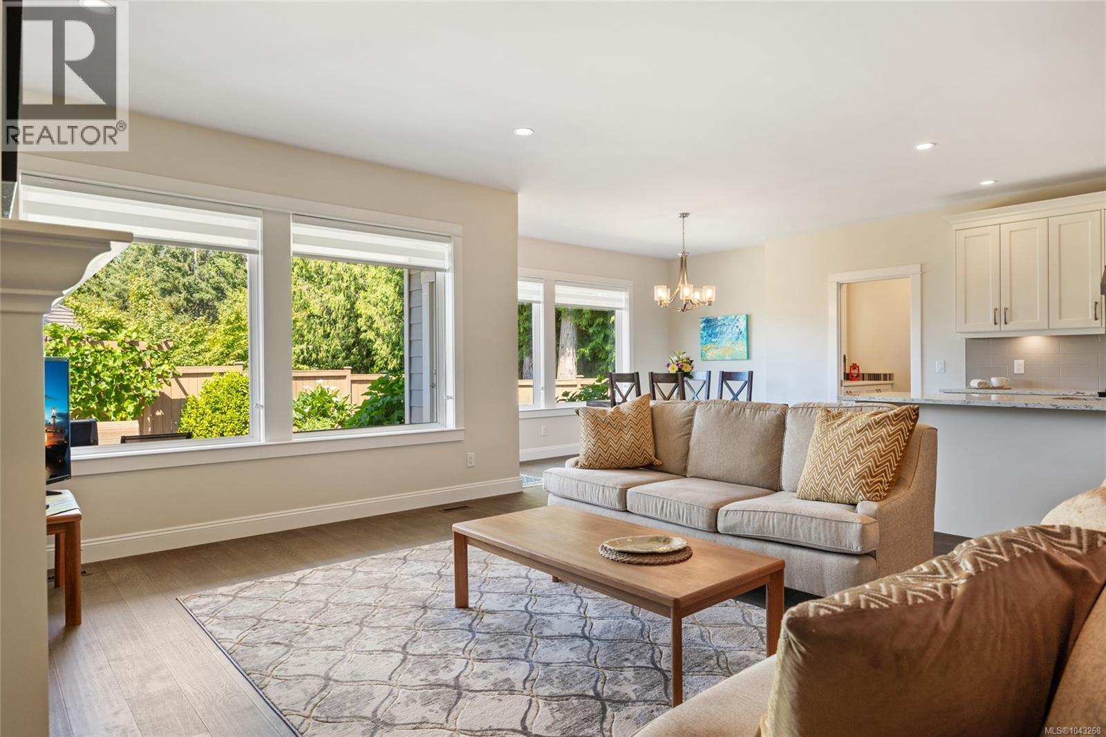 2266 Idiens Way - 12