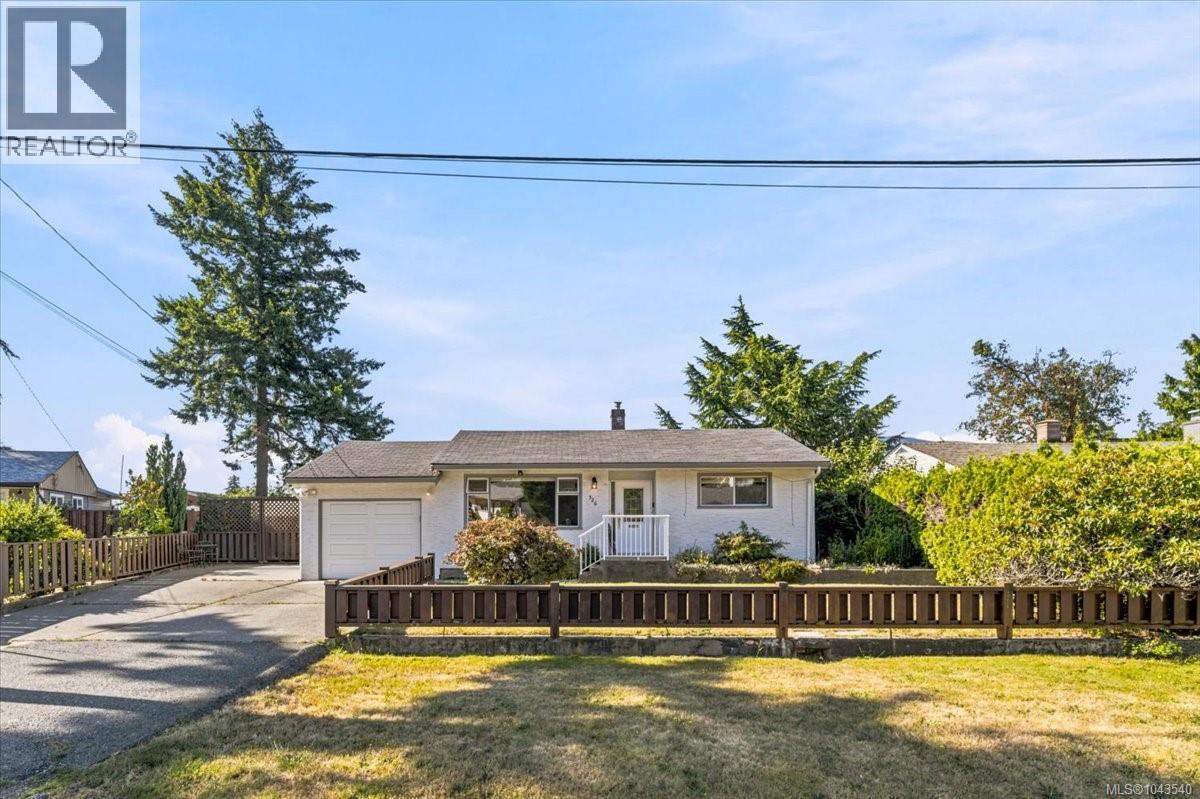 526 Ruby Cres - 1