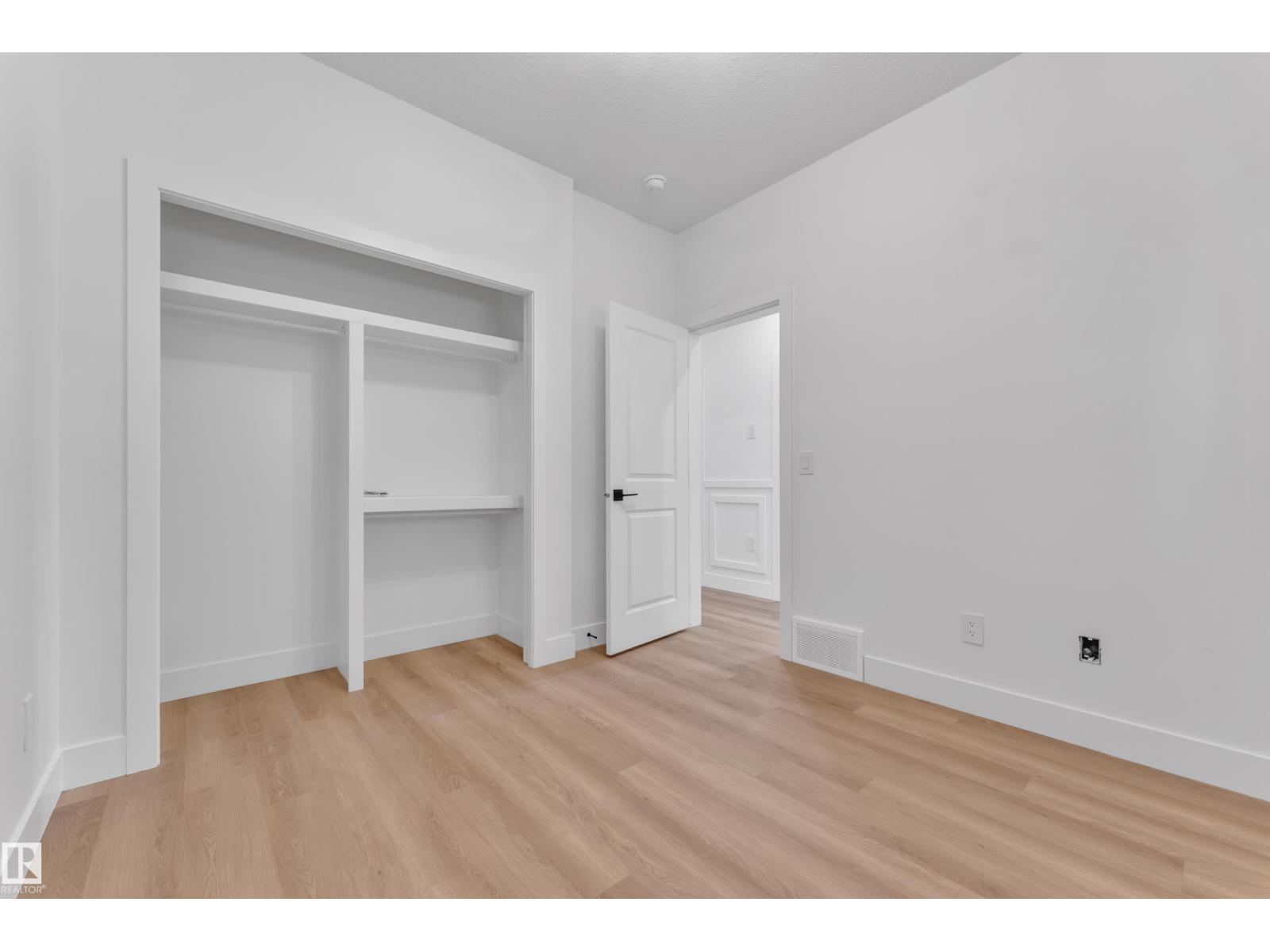 382 Linden LO - 6