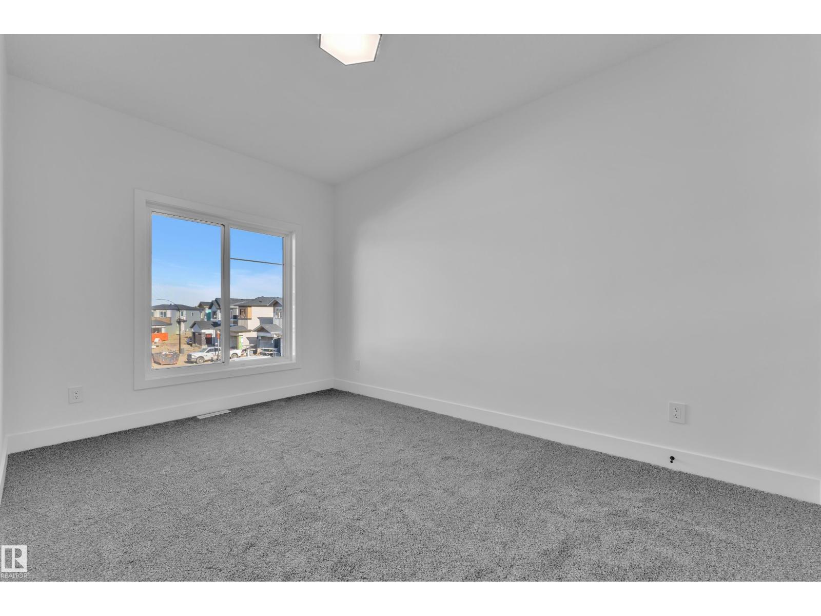 382 Linden LO - 33