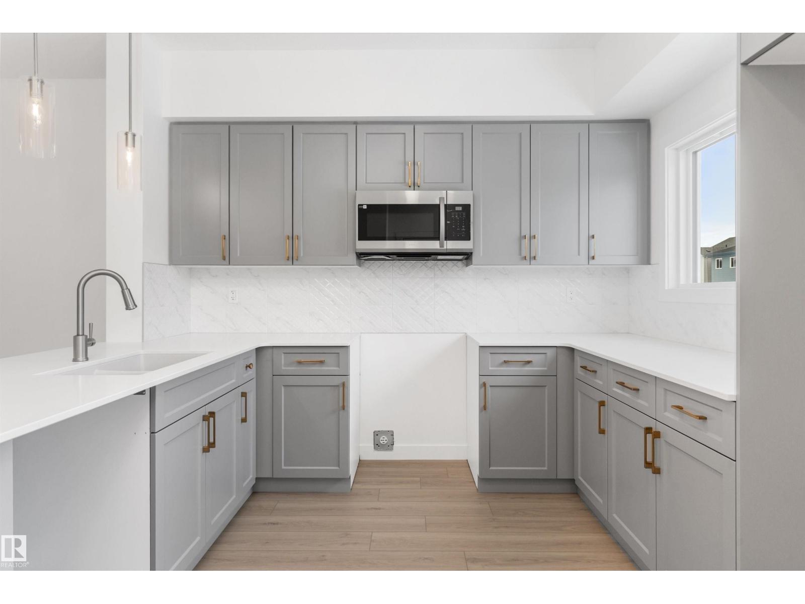 18816 28 AV NW - 6