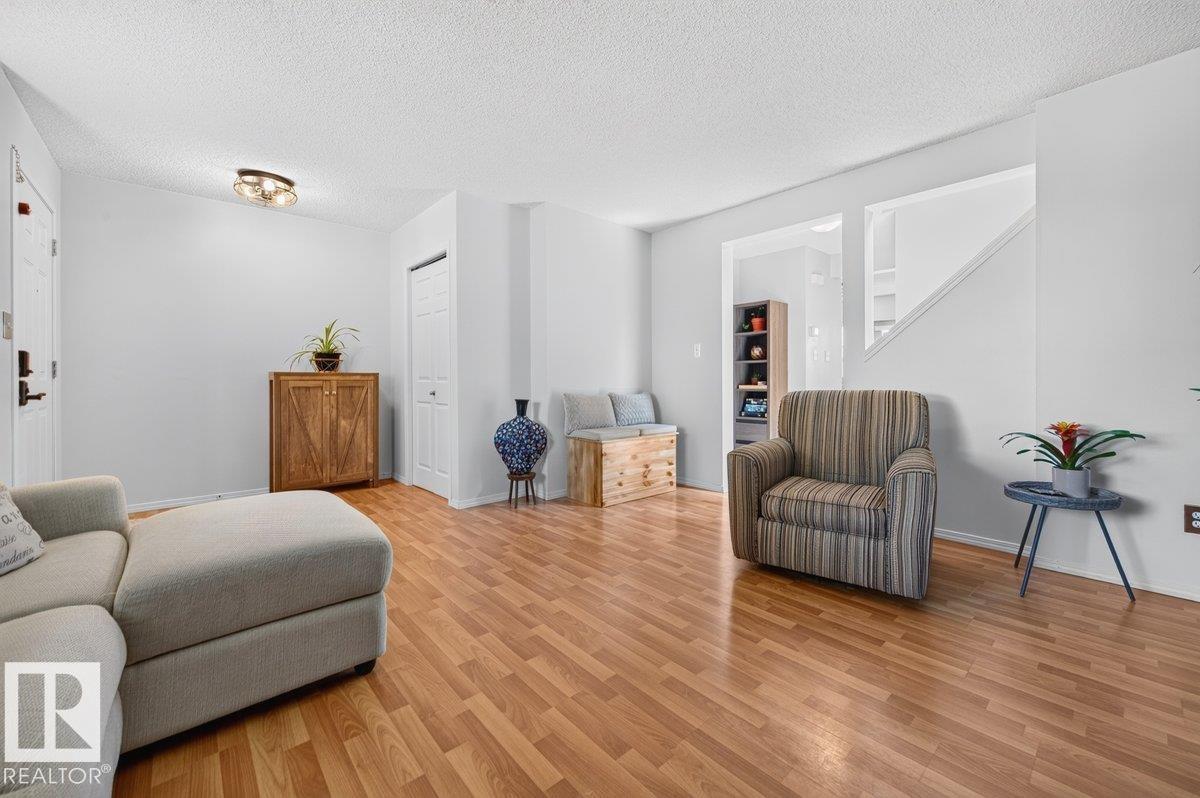 17411 90 ST NW - 10