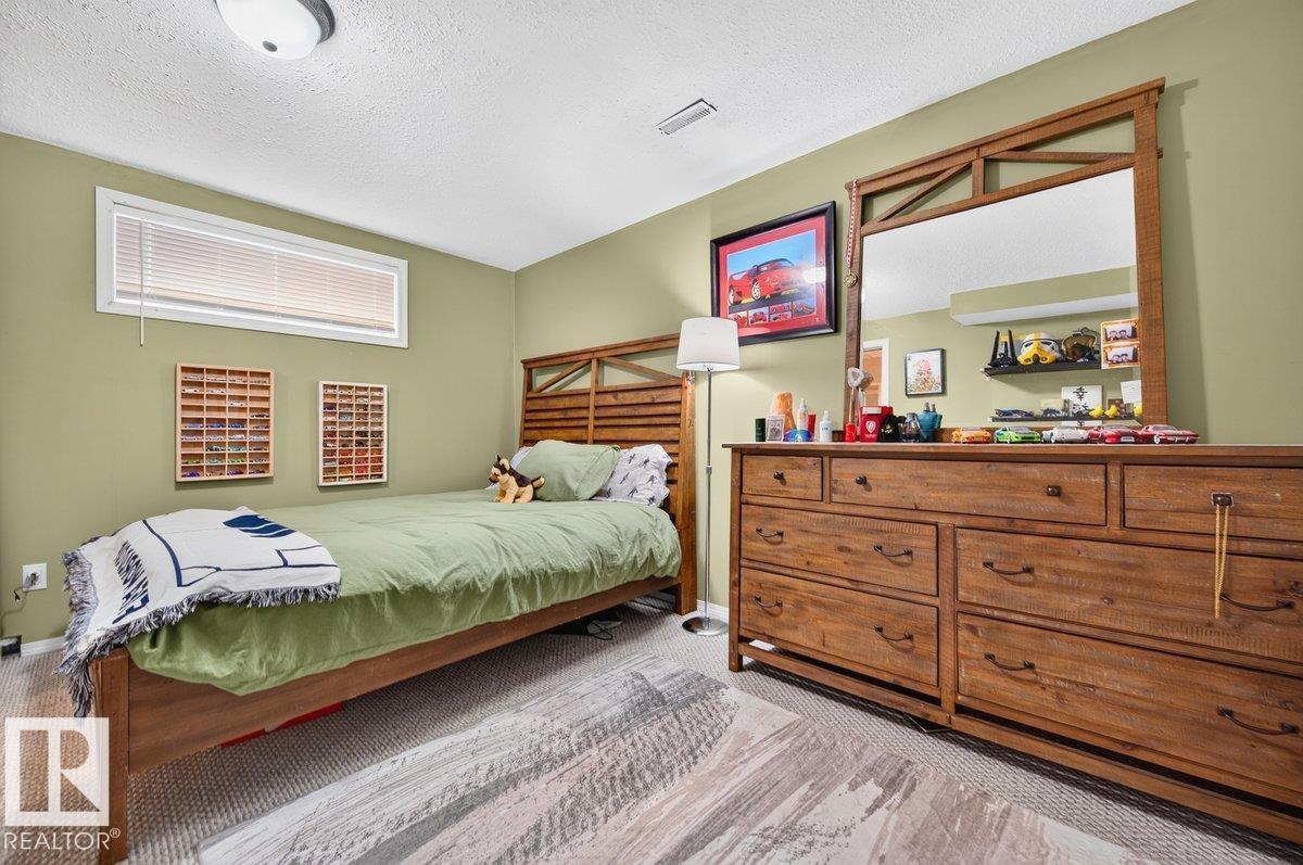 17411 90 ST NW - 45