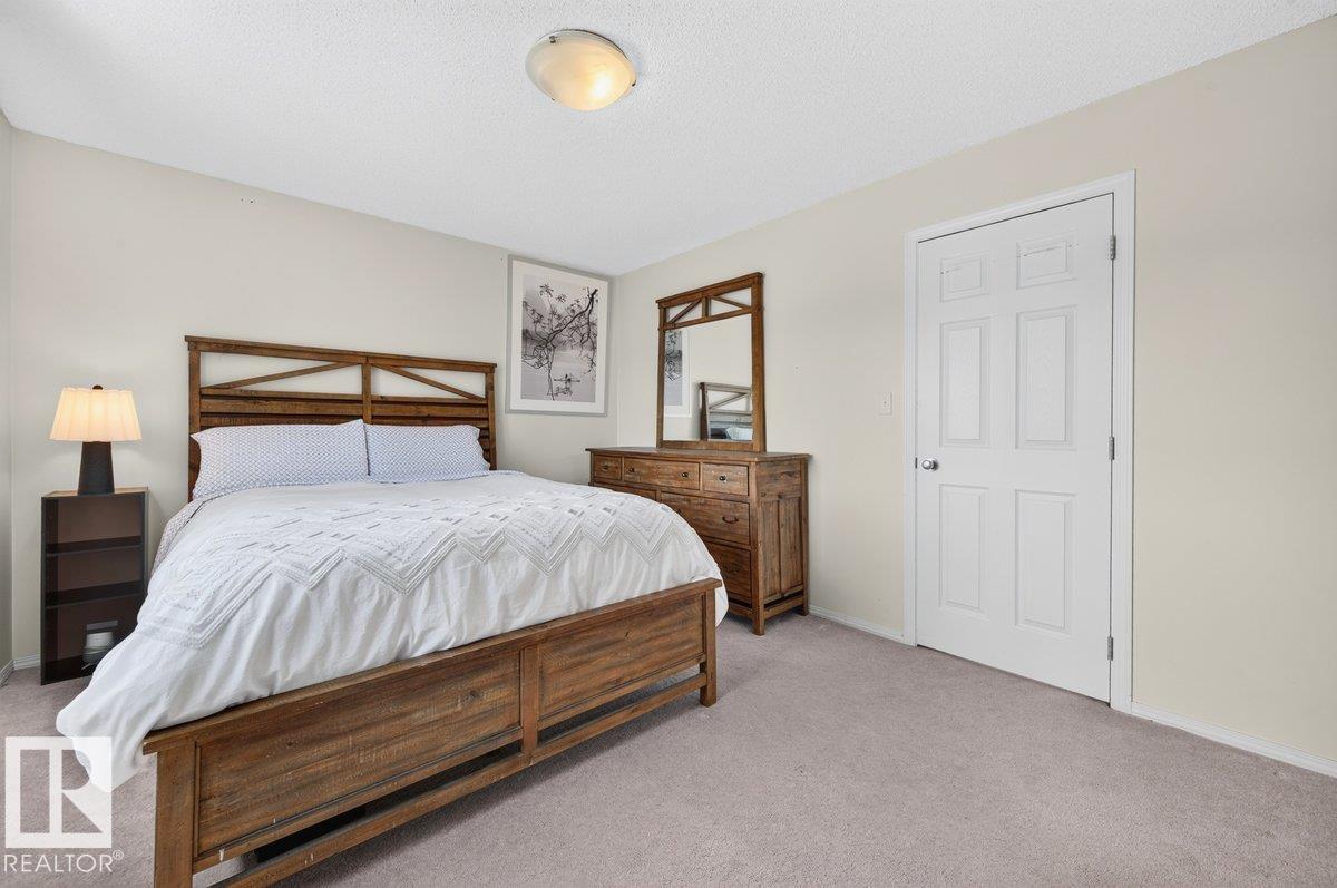 17411 90 ST NW - 27