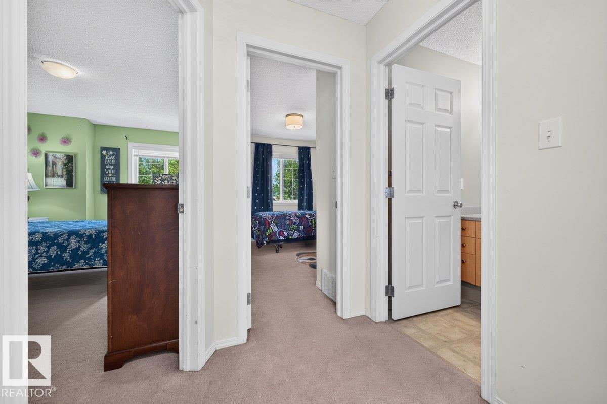 17411 90 ST NW - 32