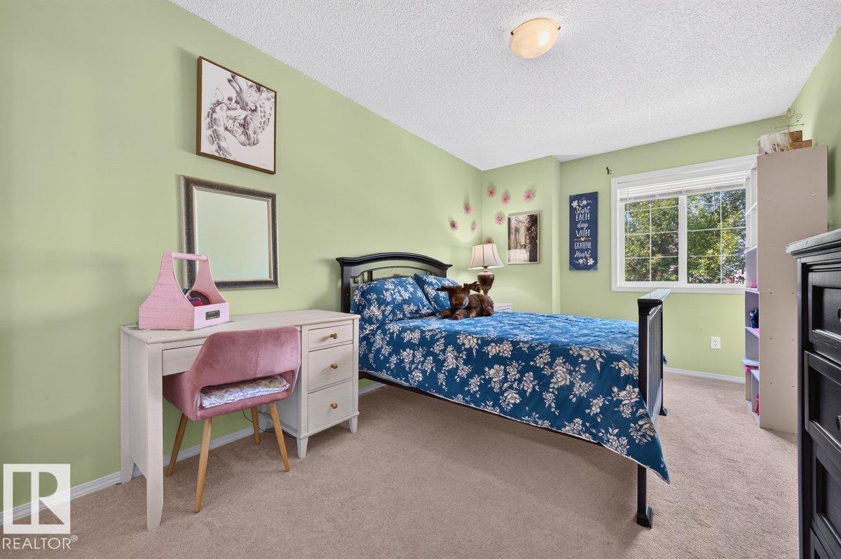 17411 90 ST NW - 33