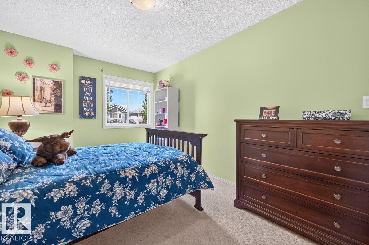 17411 90 ST NW - 34