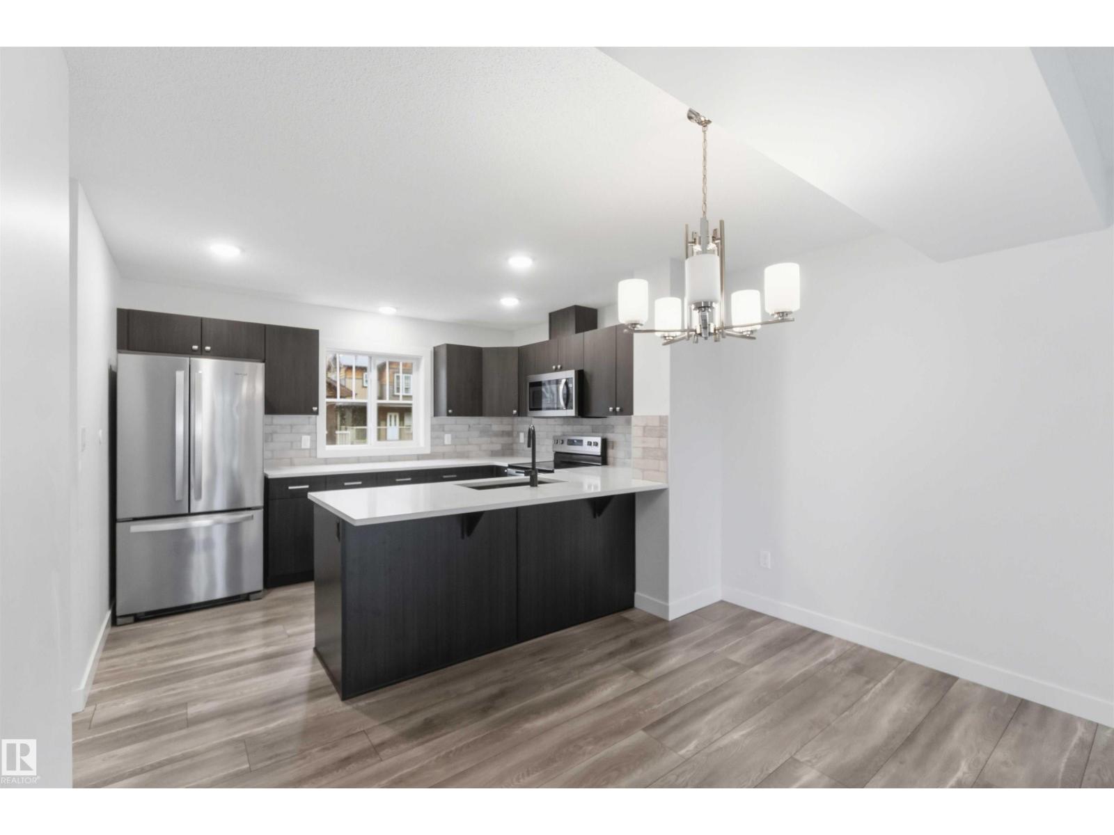 36 1005 GRAYDON HILL BV SW - 20