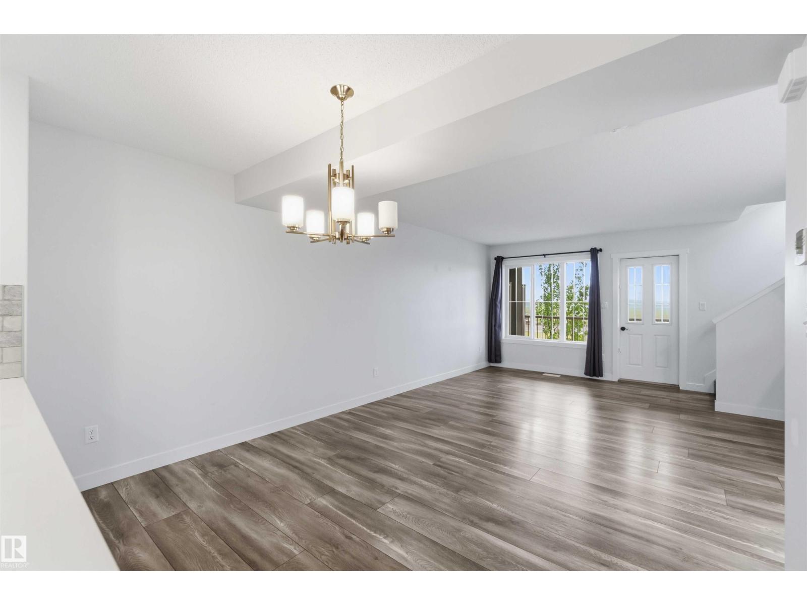36 1005 GRAYDON HILL BV SW - 18