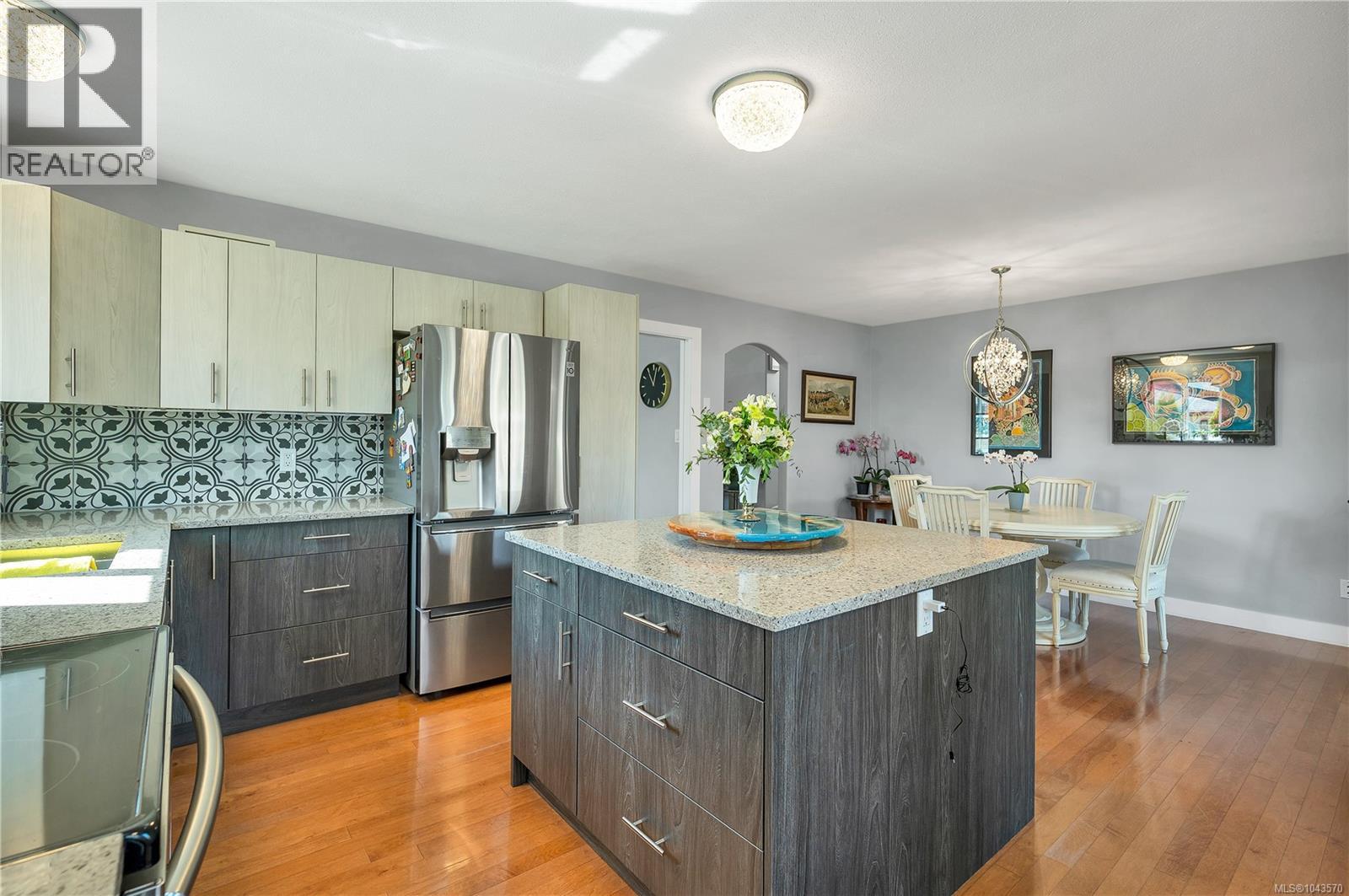 242 Dahl Rd - 21