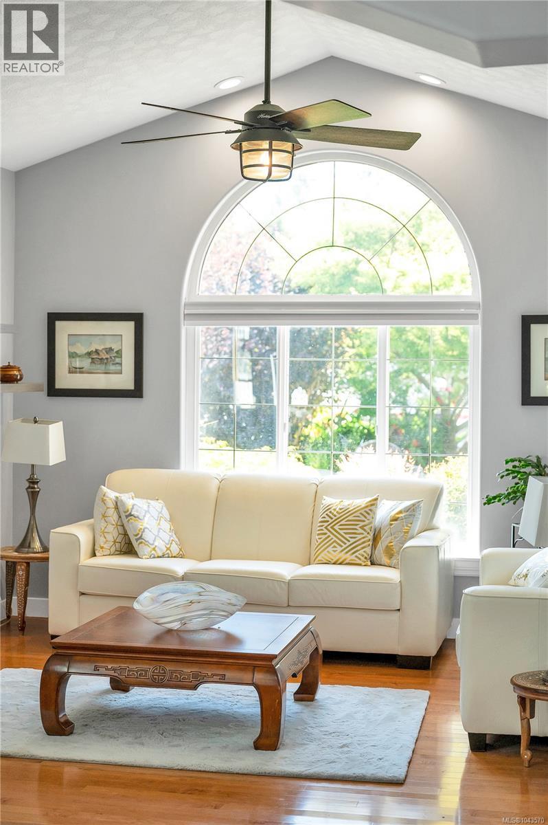 242 Dahl Rd - 12