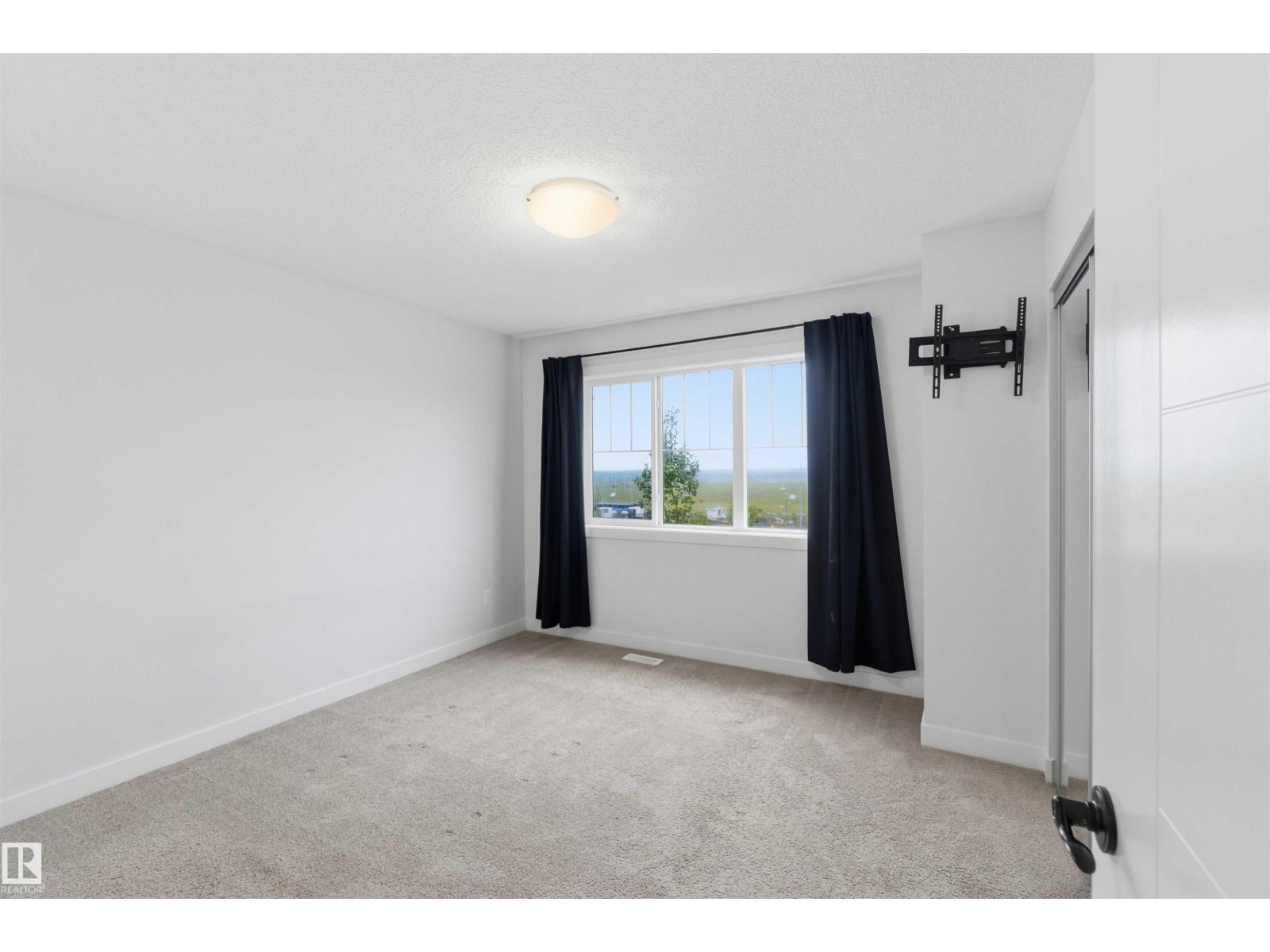 36 1005 GRAYDON HILL BV SW - 33