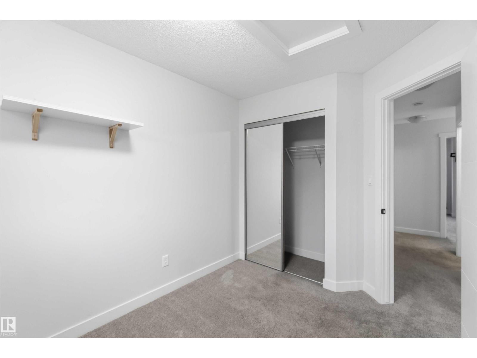 36 1005 GRAYDON HILL BV SW - 42