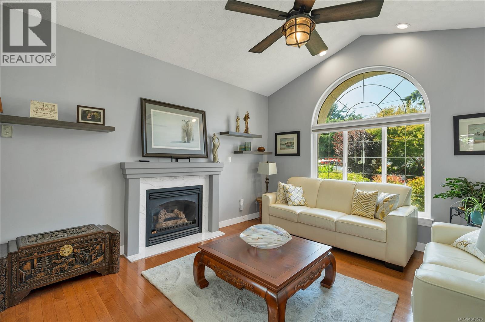 242 Dahl Rd - 6
