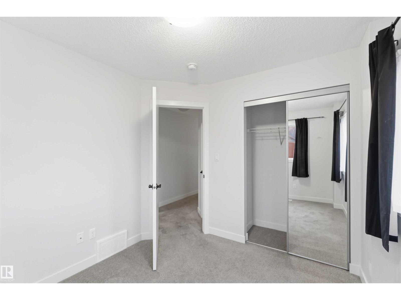 36 1005 GRAYDON HILL BV SW - 44