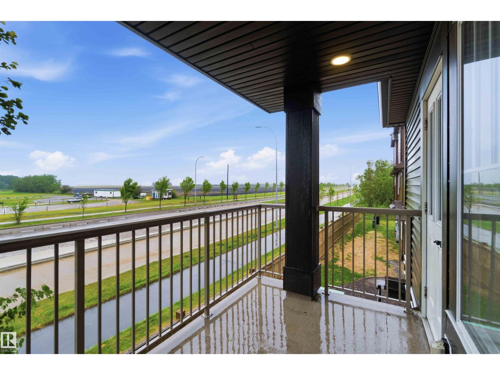36 1005 GRAYDON HILL BV SW - 52