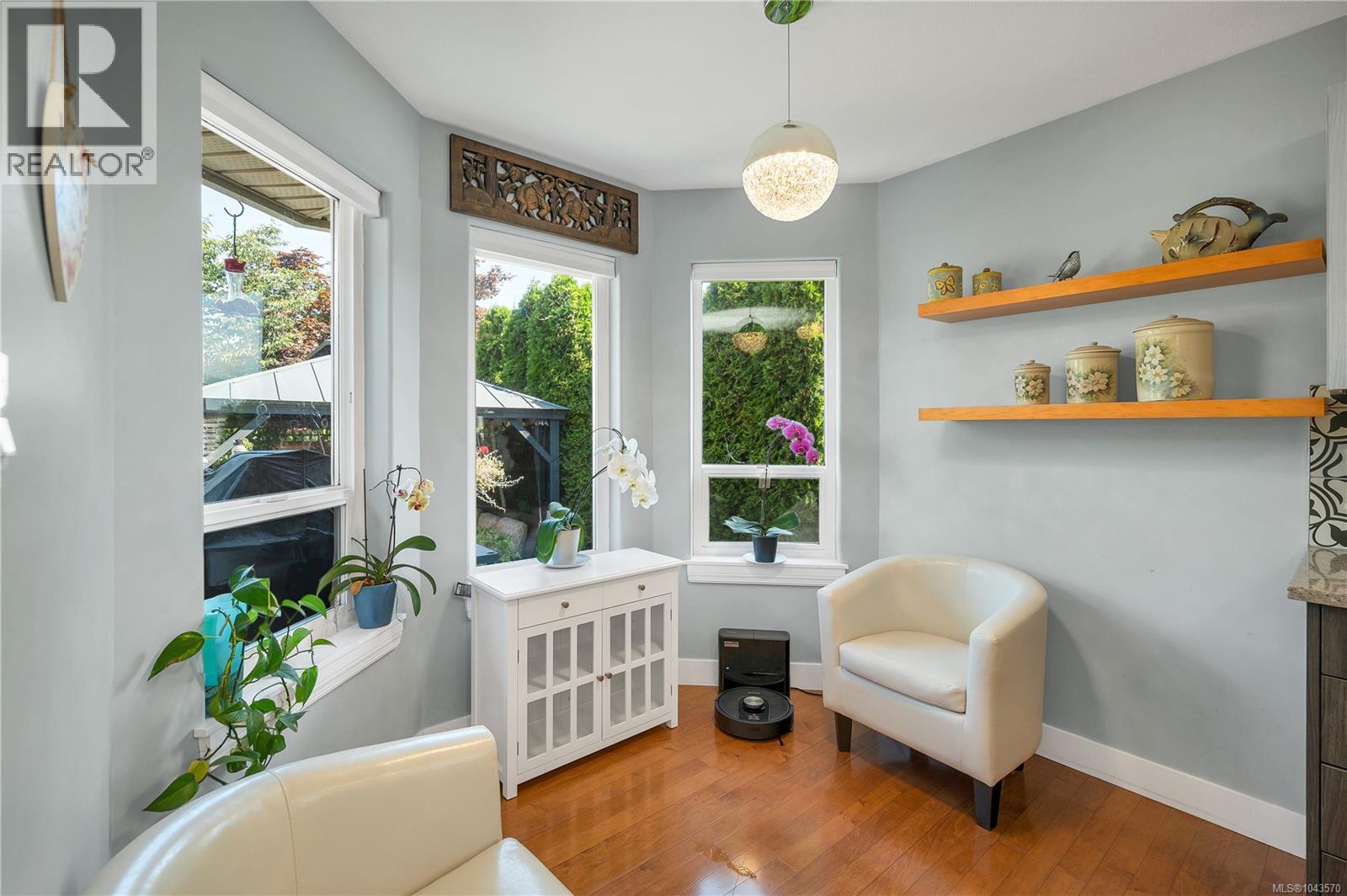 242 Dahl Rd - 25