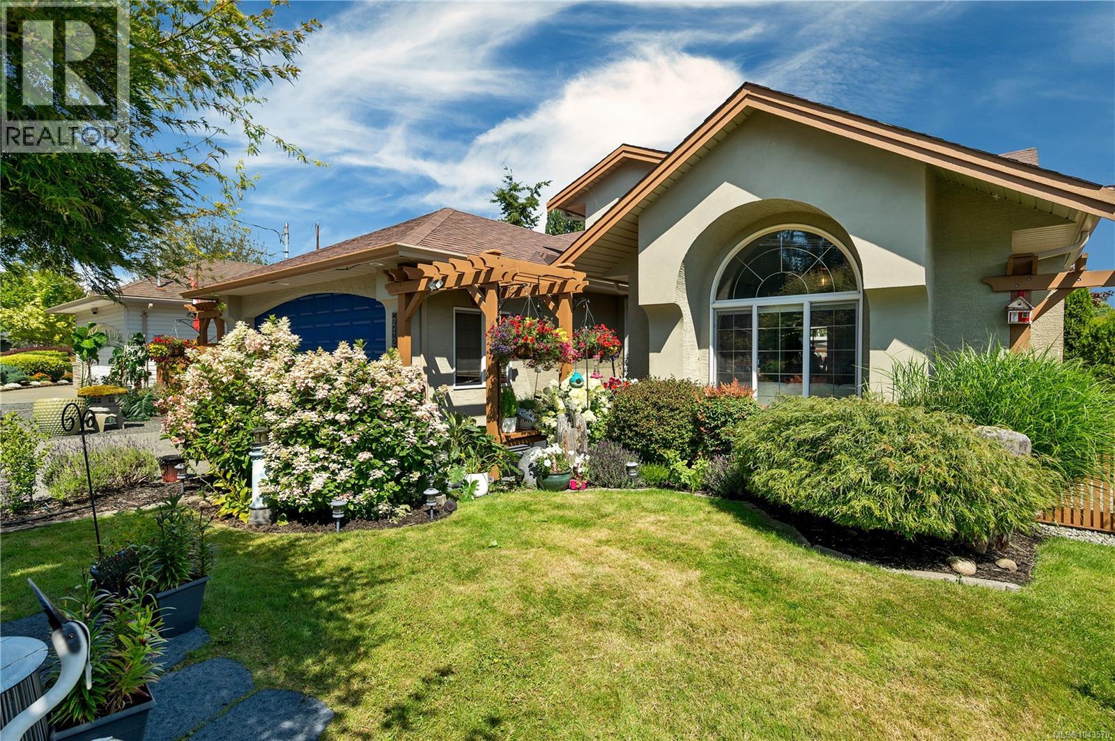 242 Dahl Rd - 52