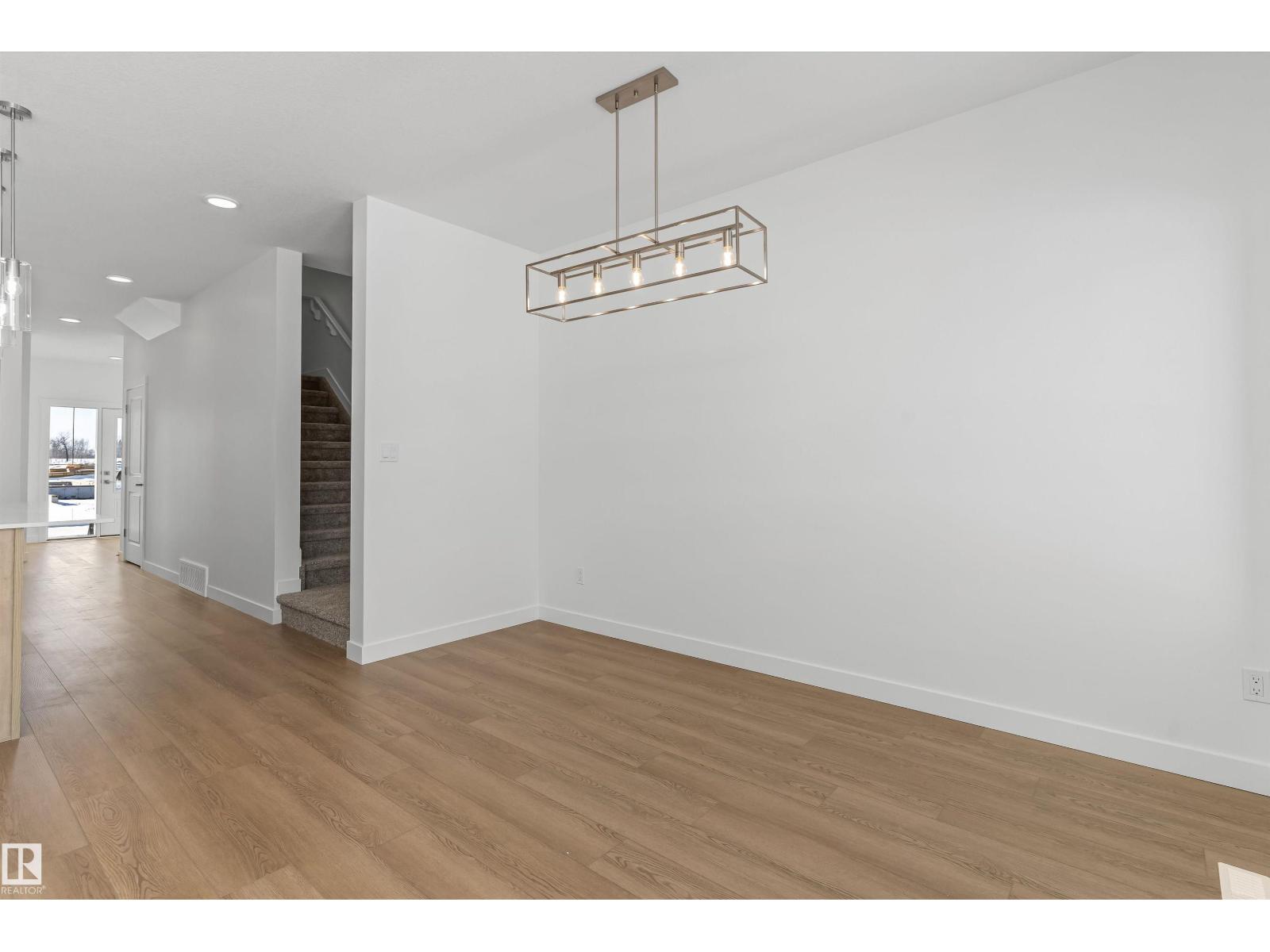 1020 14 AV NW - 22