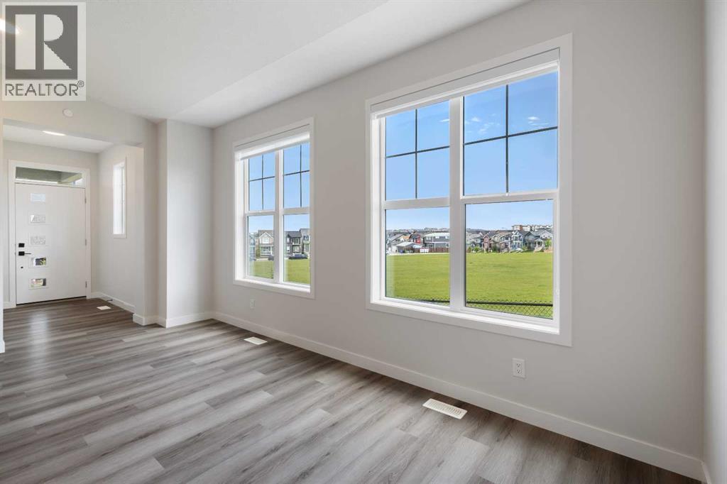 #11 71 Lucas Street NW - 4