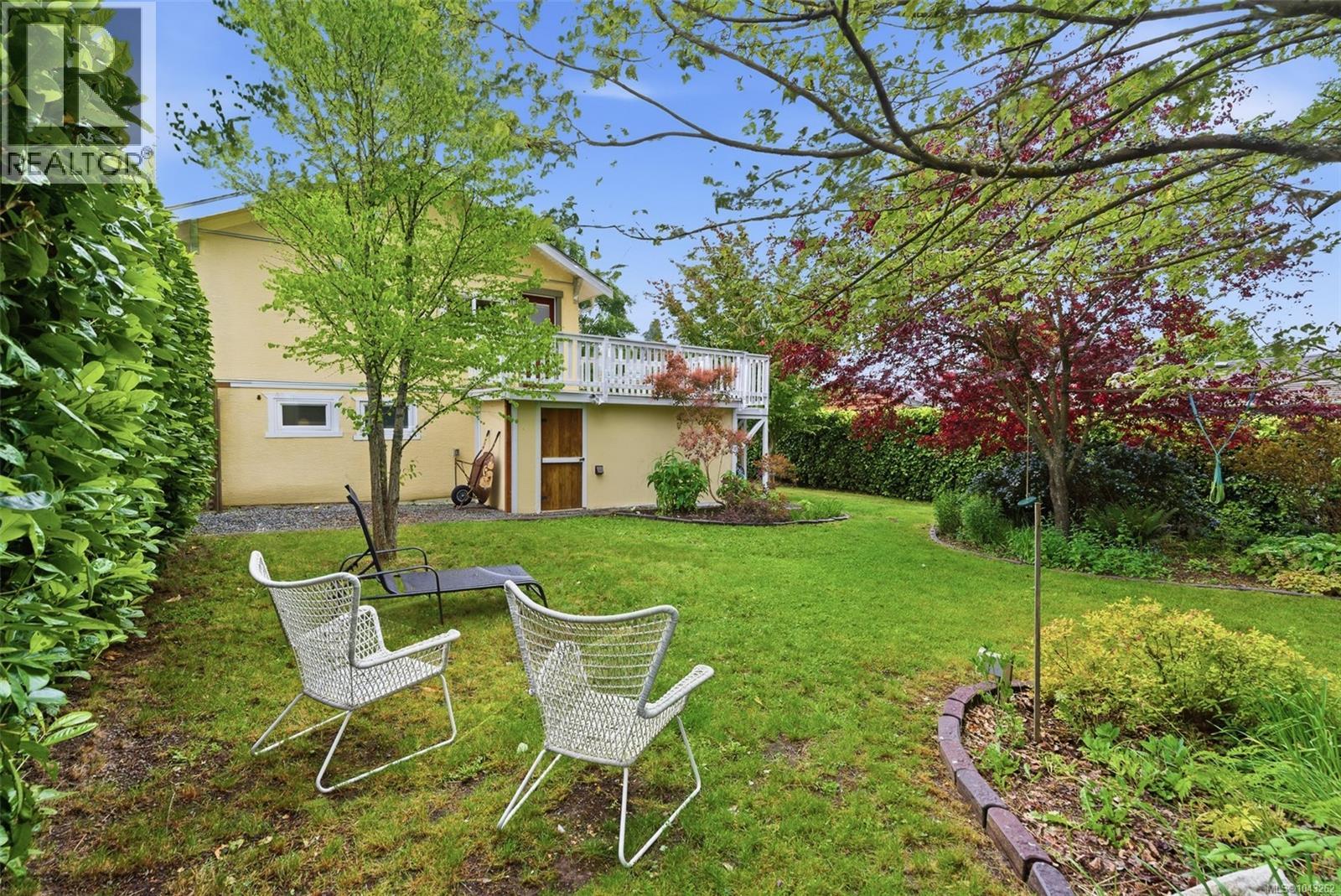 3130 Kingsley St - 34