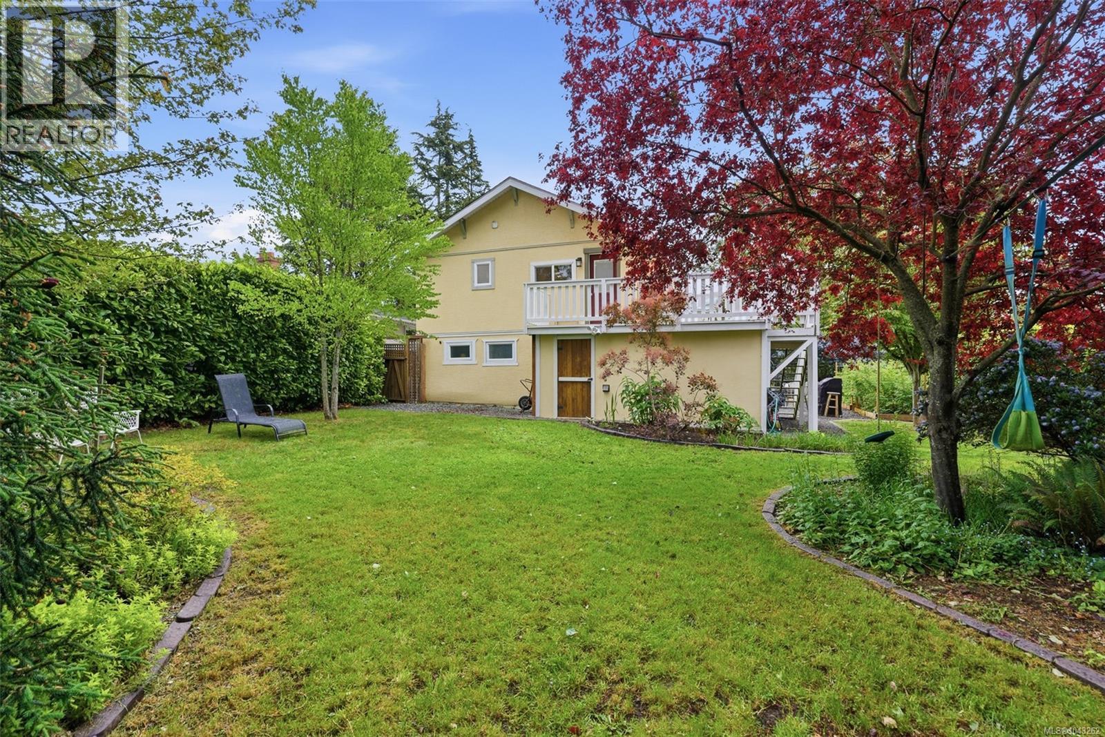 3130 Kingsley St - 35