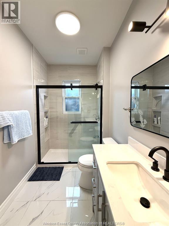 1116 WYANDOTTE East - 18