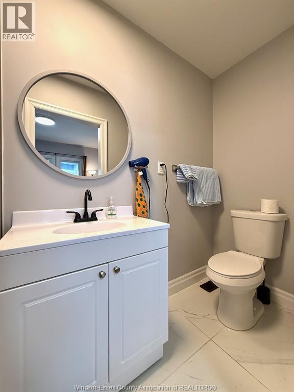 1116 WYANDOTTE East - 7