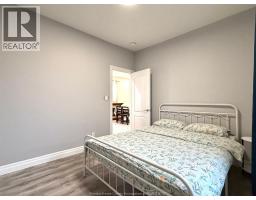 1116 Wyandotte East, Windsor, ON N9A3K2 Photo 12