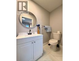1116 Wyandotte East, Windsor, ON N9A3K2 Photo 7