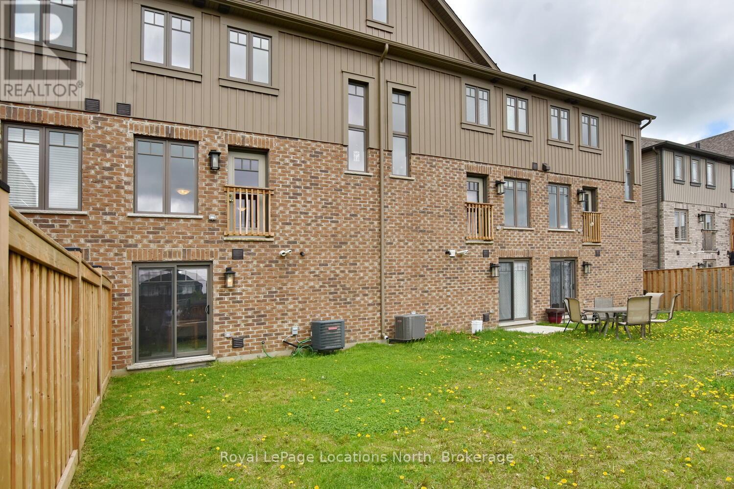 29 ARCHER AVENUE - 18
