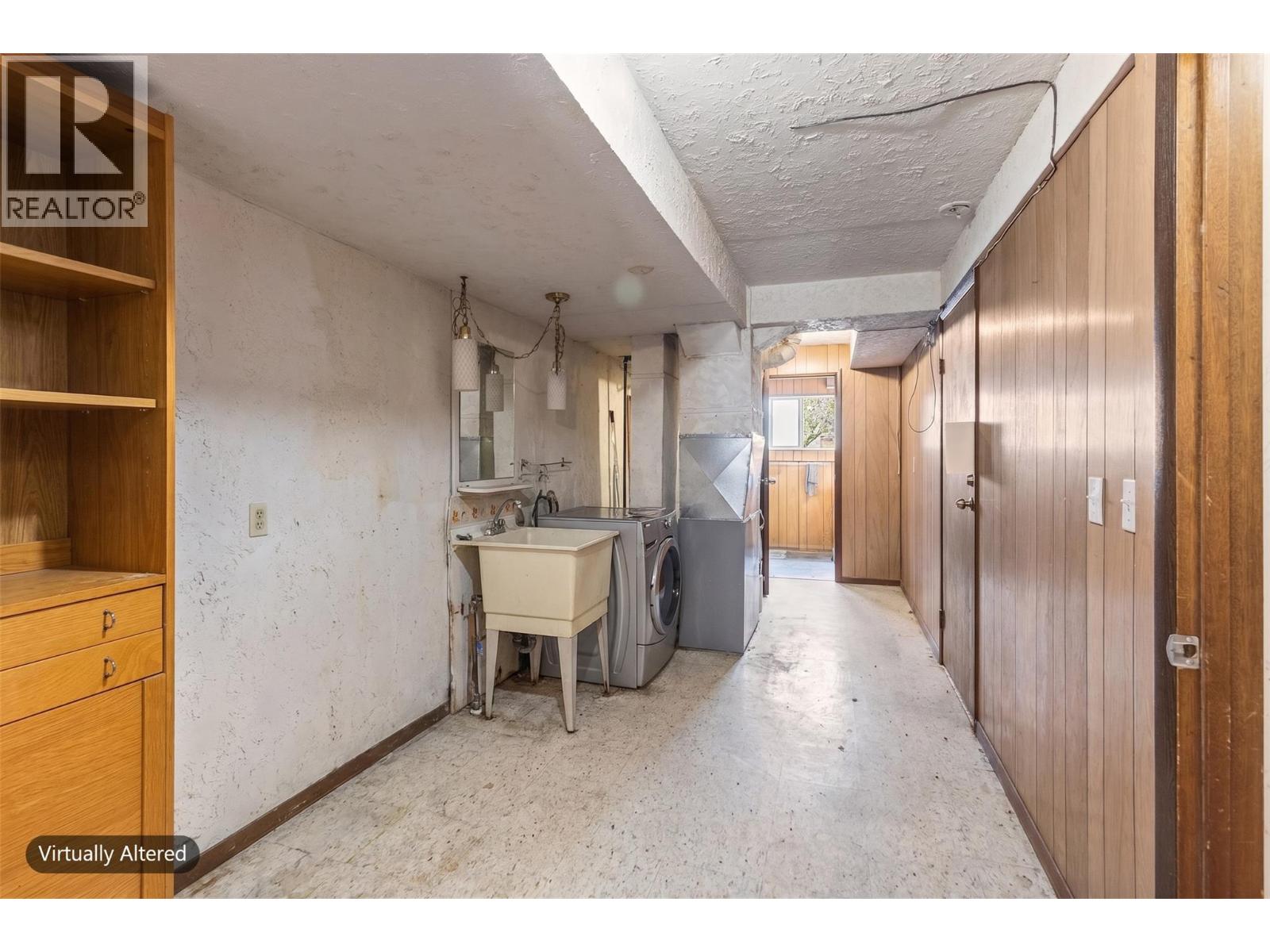 744 McClure Road - 11