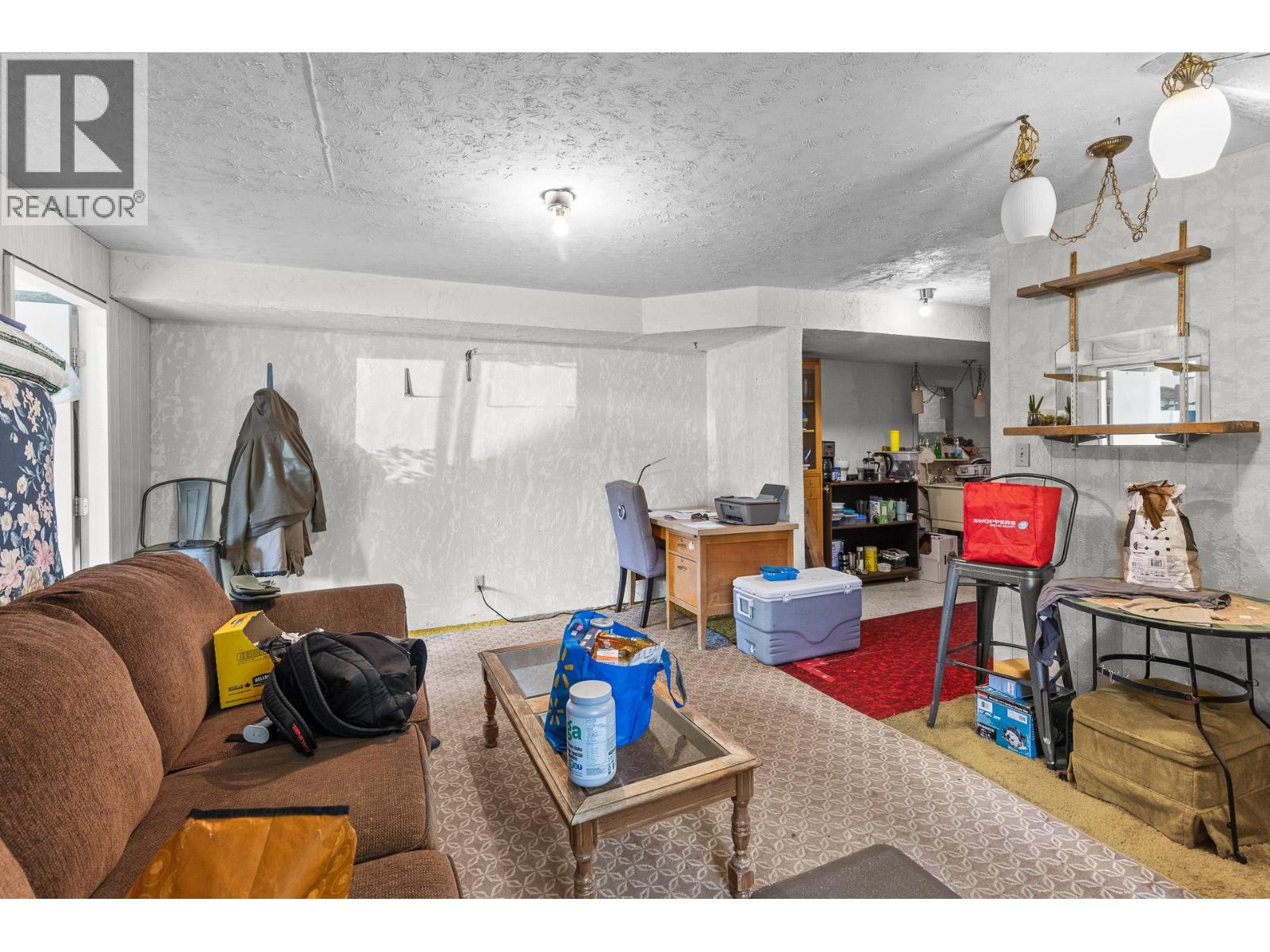 744 McClure Road - 35