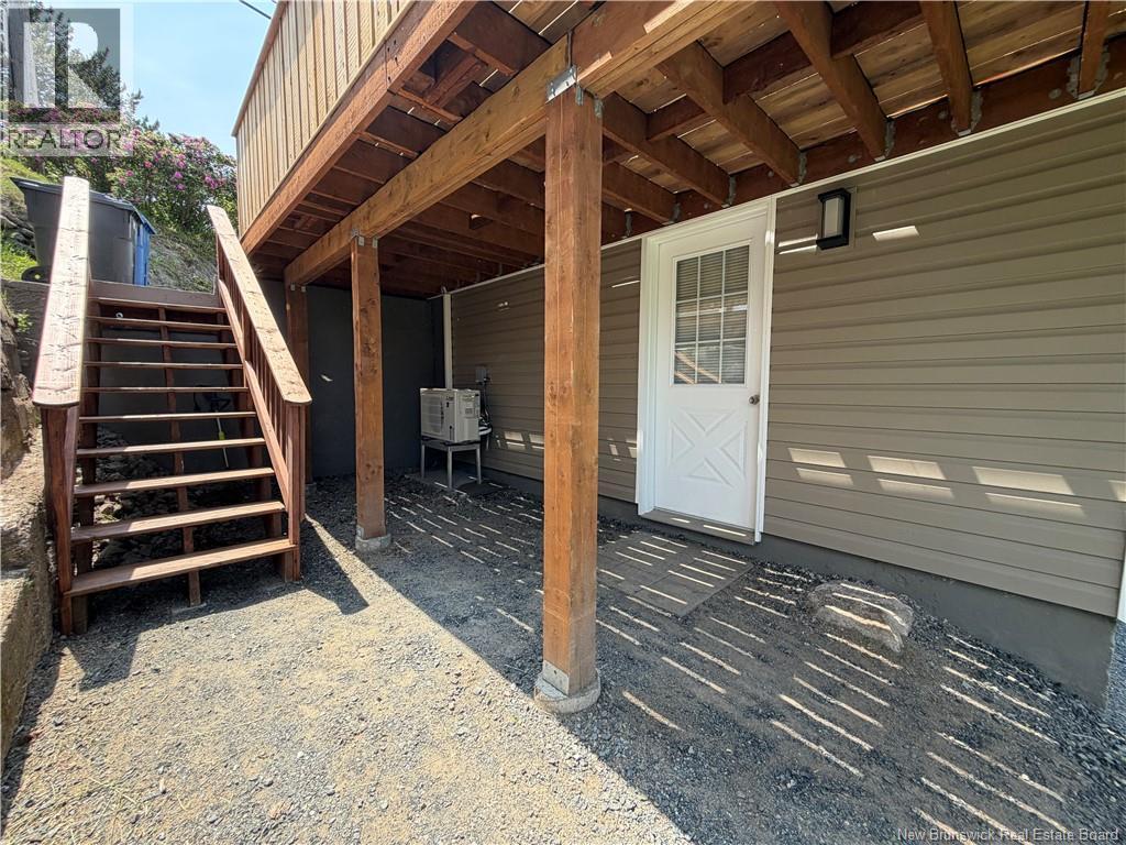 329 Victoria Street - 34