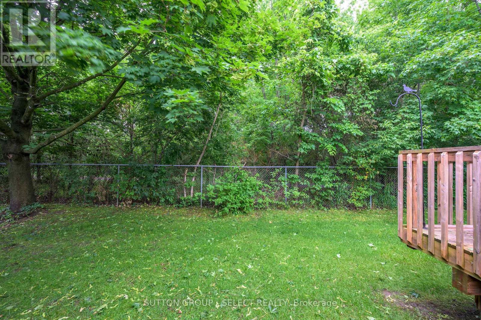 #43 99 EDGEVALLEY ROAD - 32