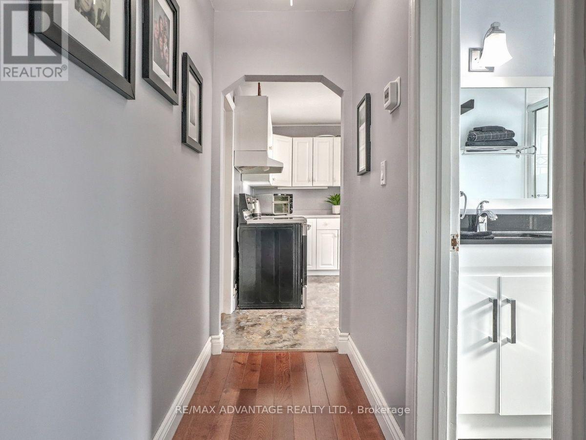 1856 PARK AVENUE - 13
