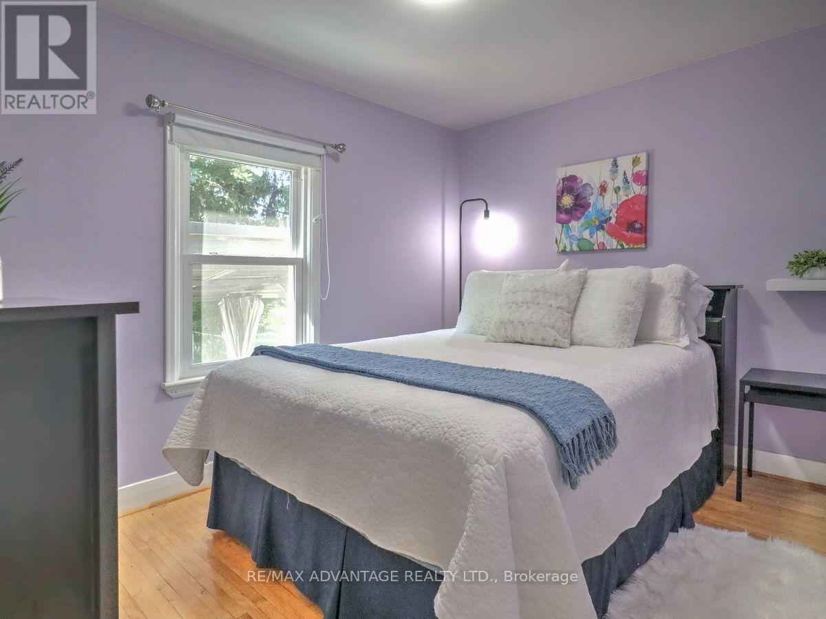 1856 PARK AVENUE - 18