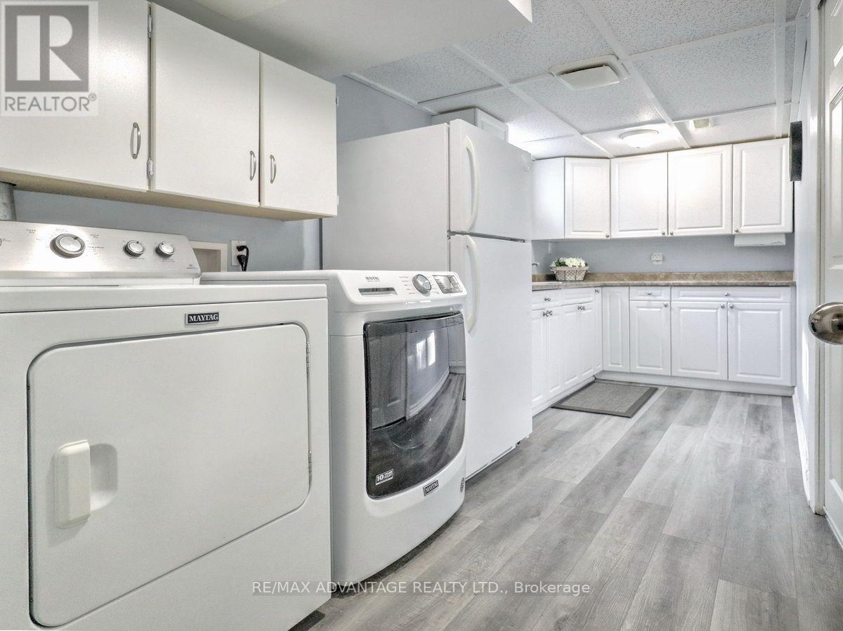 1856 PARK AVENUE - 34
