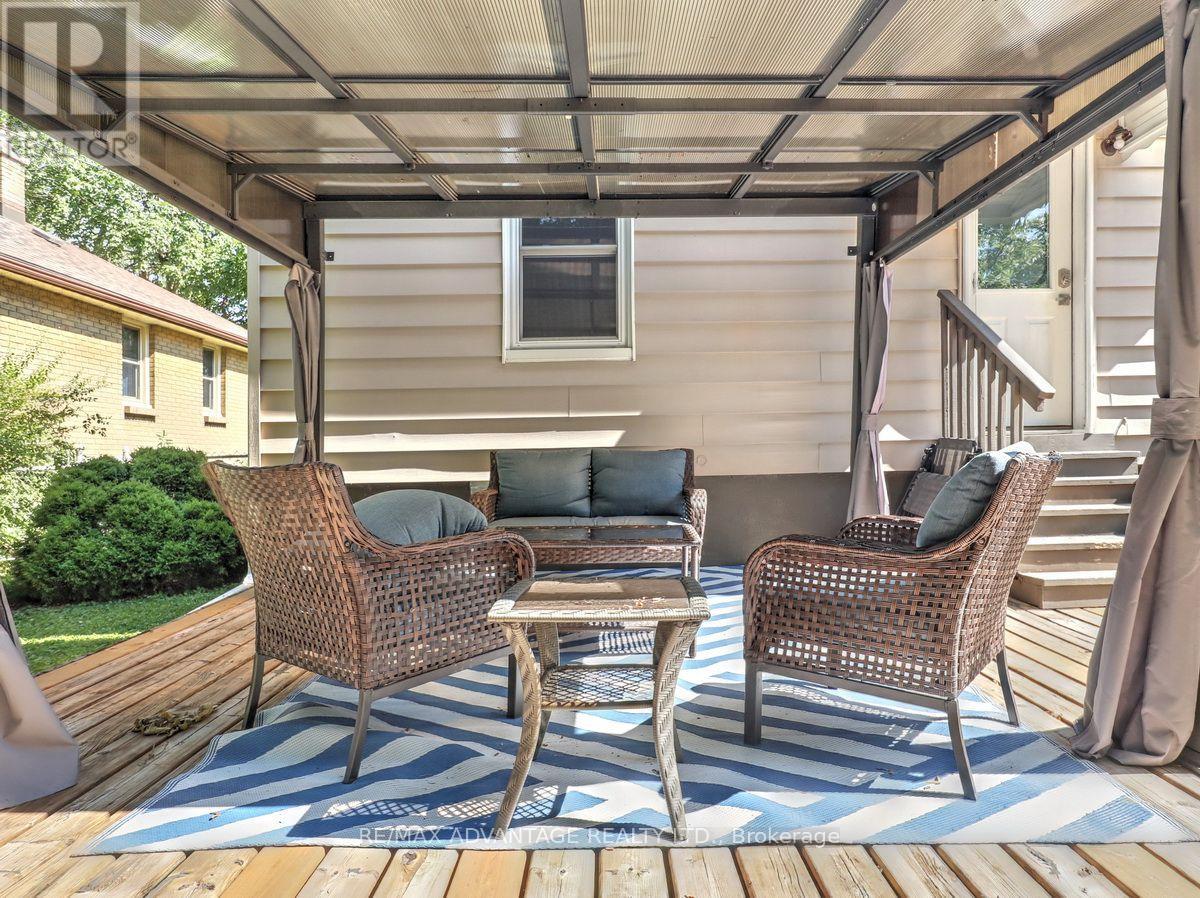 1856 PARK AVENUE - 38