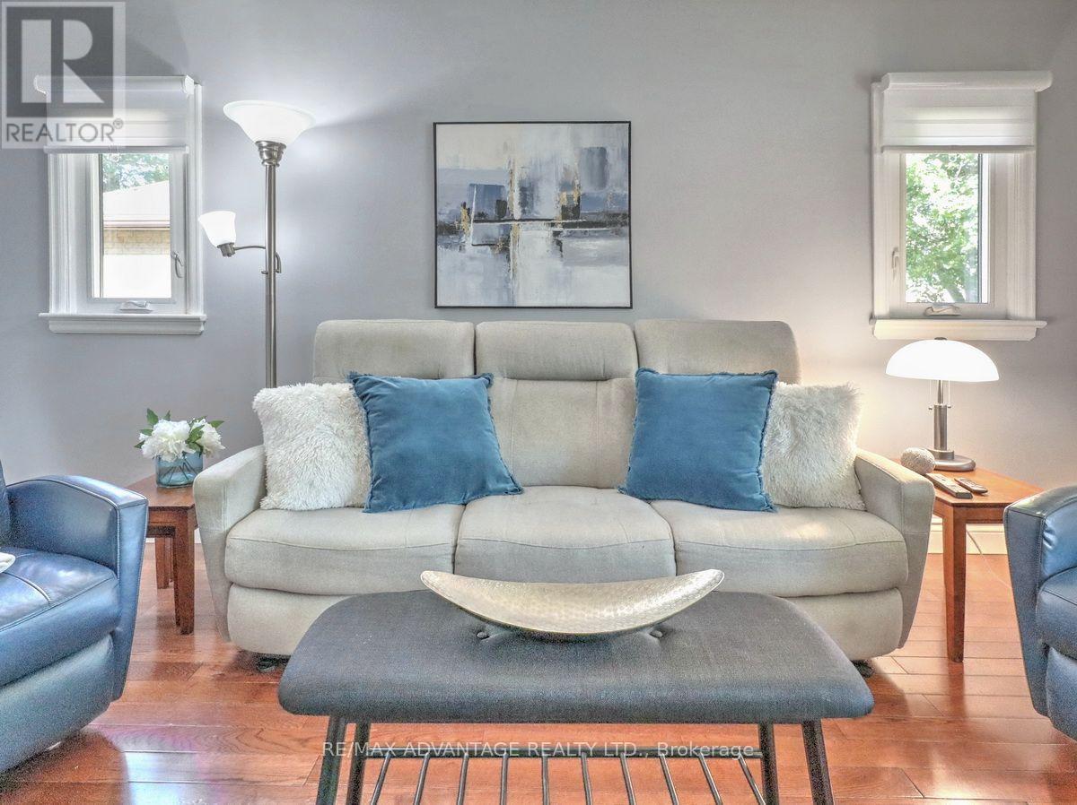 1856 PARK AVENUE - 8