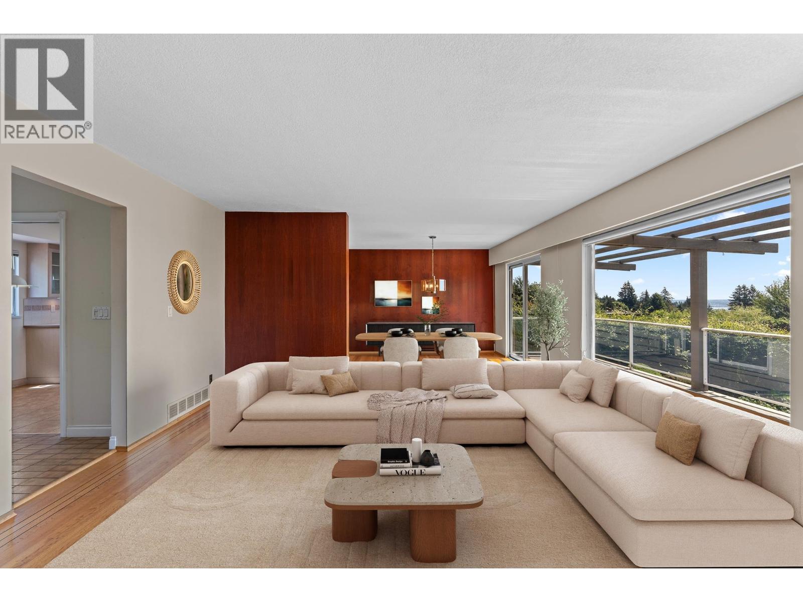 1850 ROSEBERY AVENUE, West Vancouver