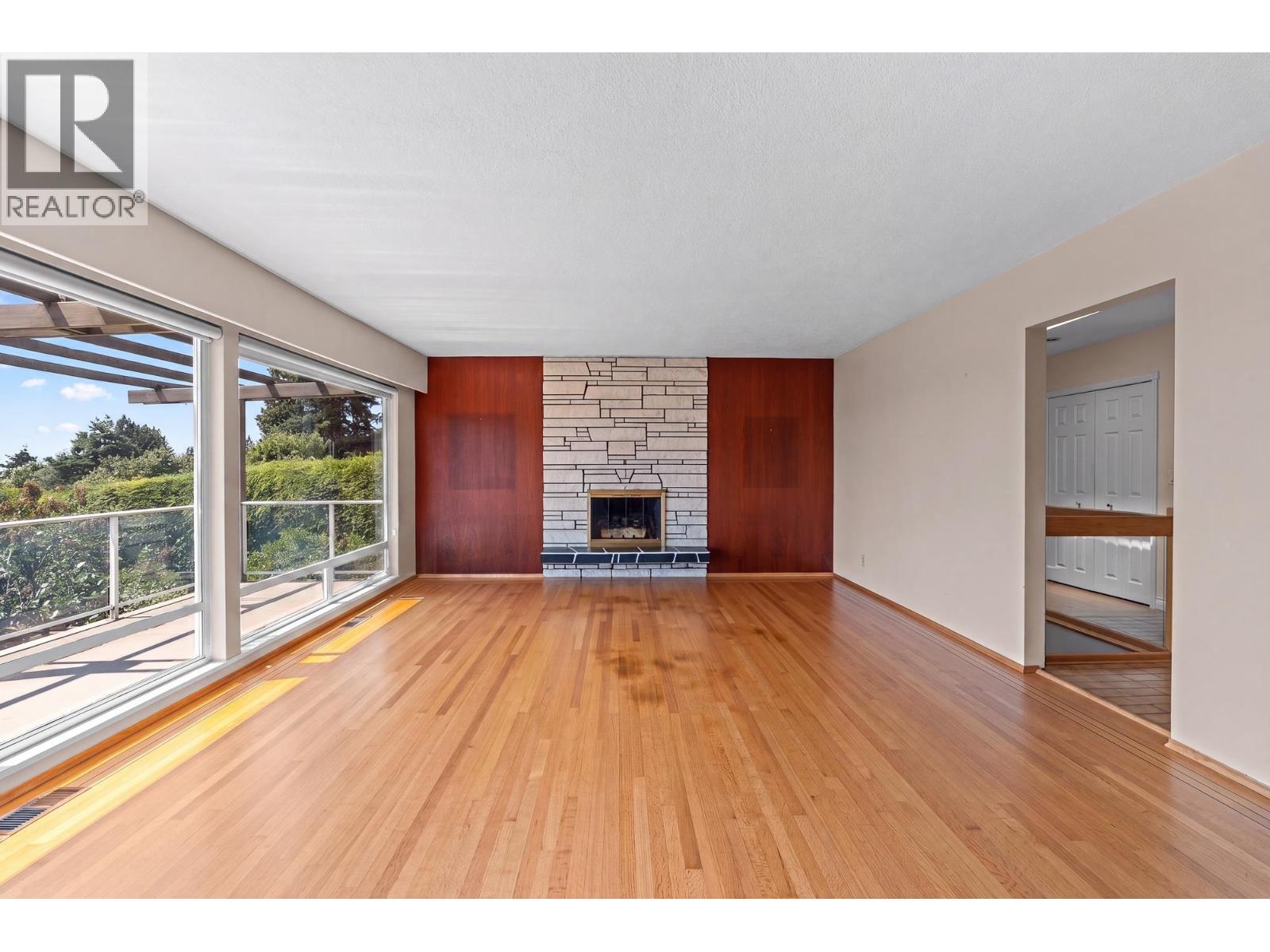 1850 ROSEBERY AVENUE, West Vancouver